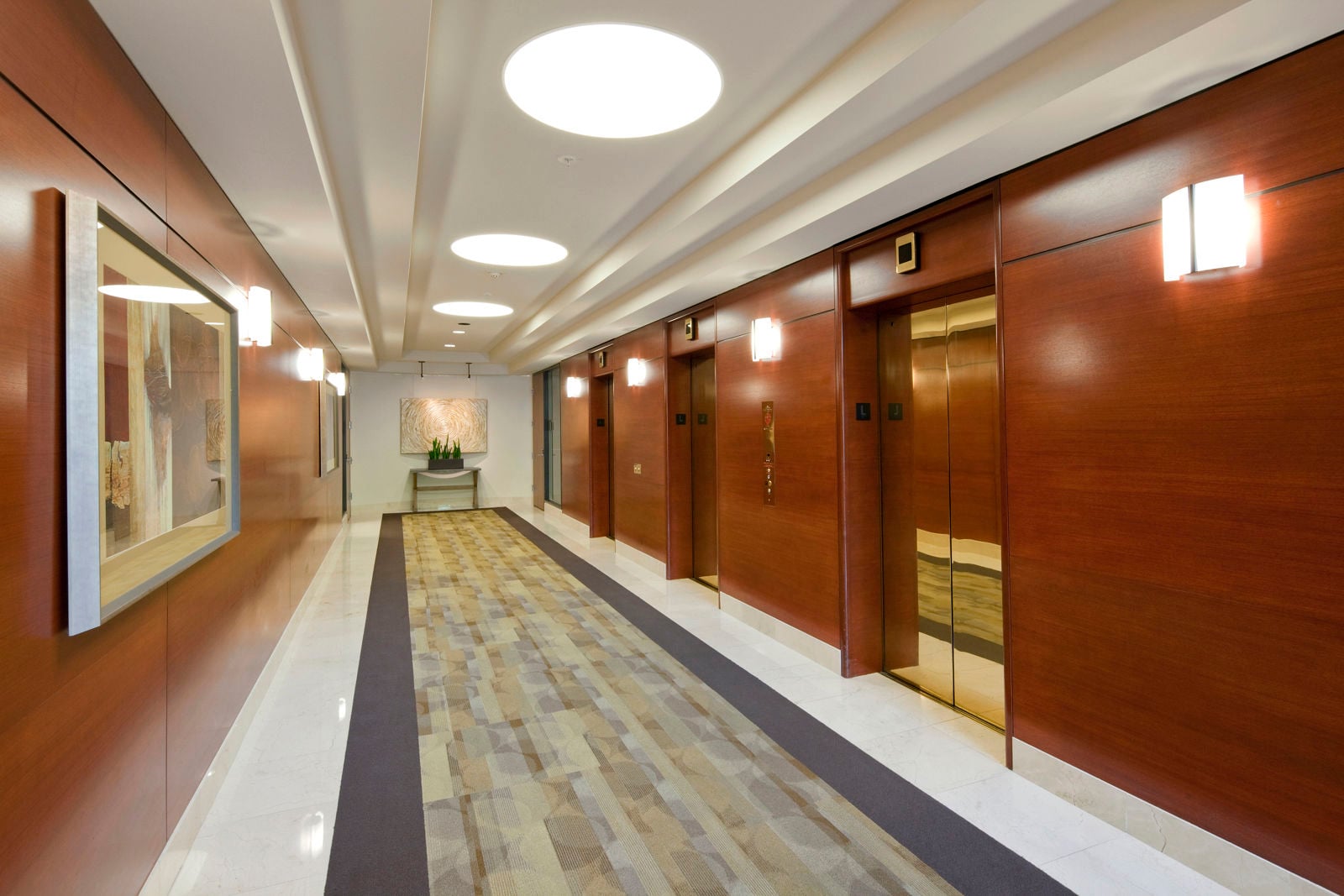 ocp-elevator corridor