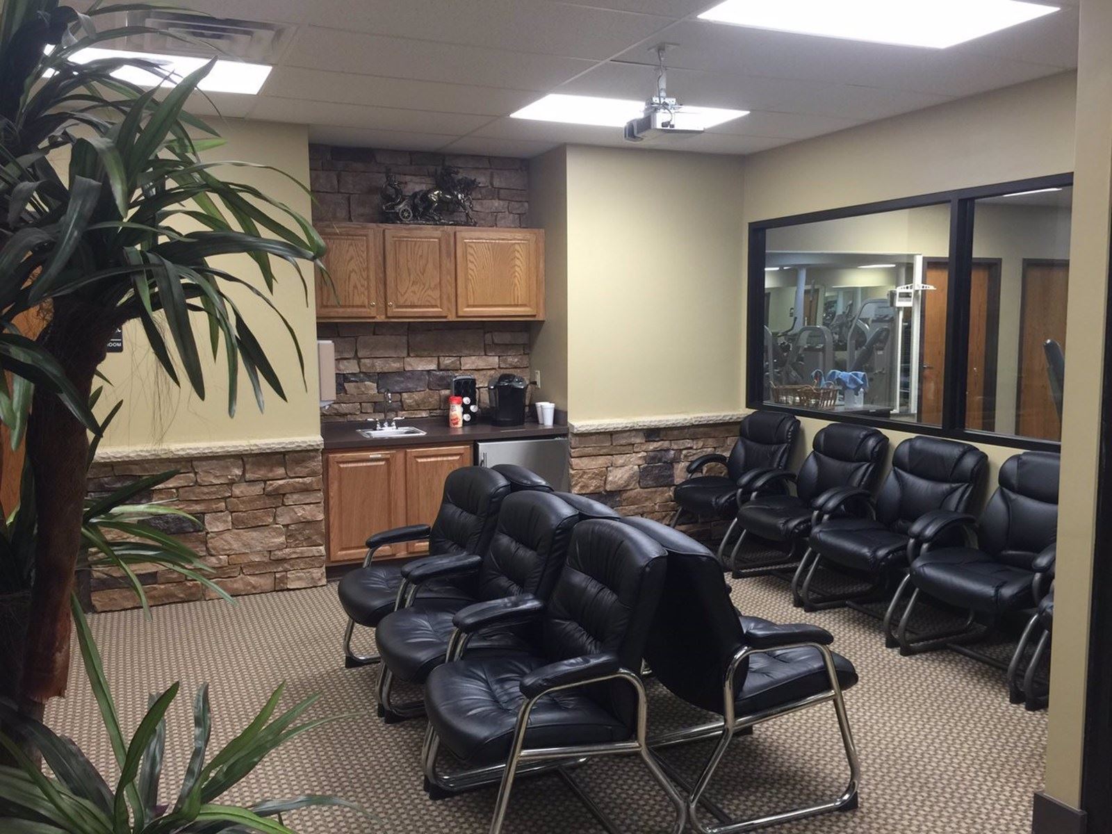 6022ae5322cc2e0001666a19_img_1209_1_