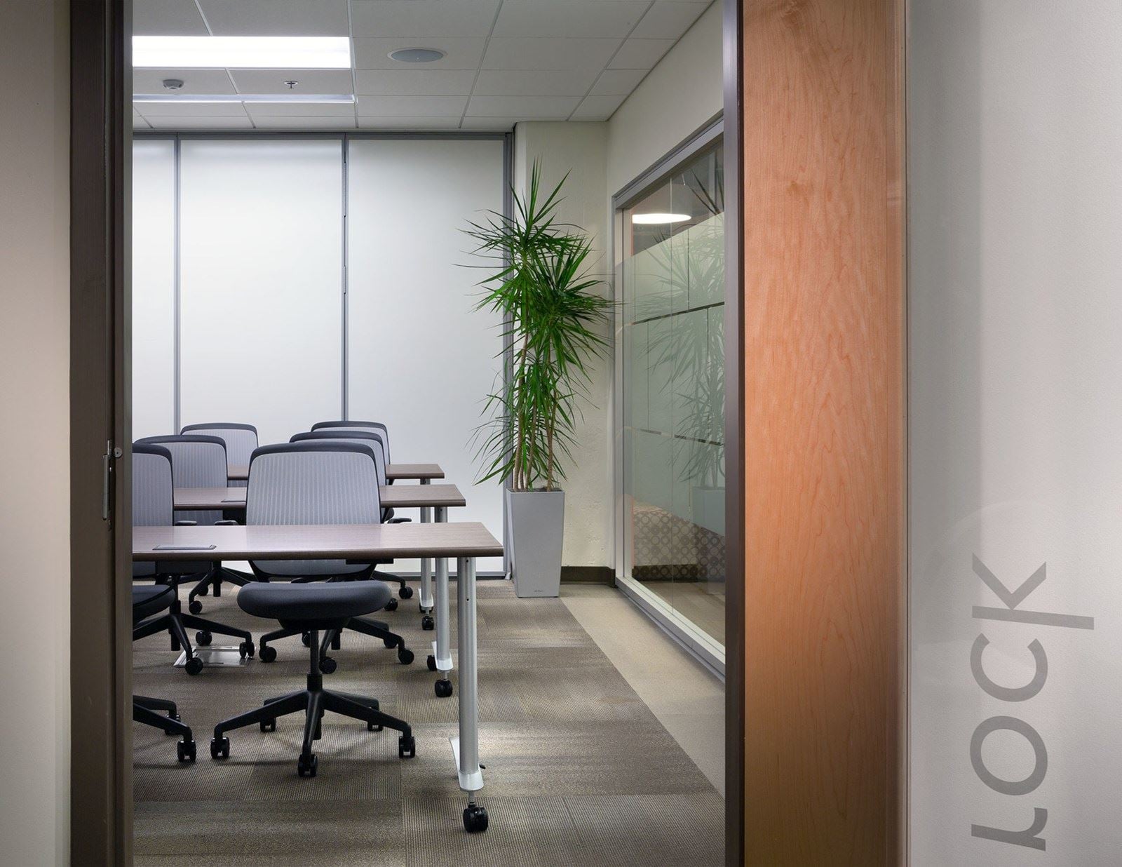 11_Asurion-Ragland_c. Jim Roof Creative Inc