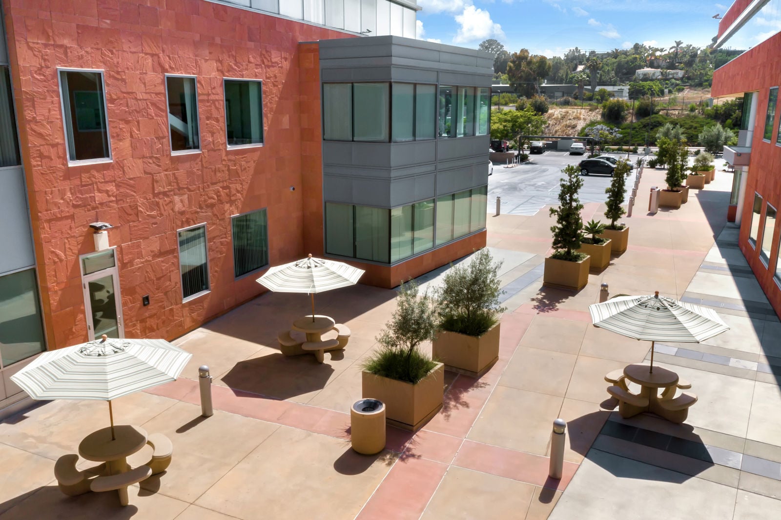 Solana Crossing 380, 420, 440 & 462 Stevens Avenue - Image 5