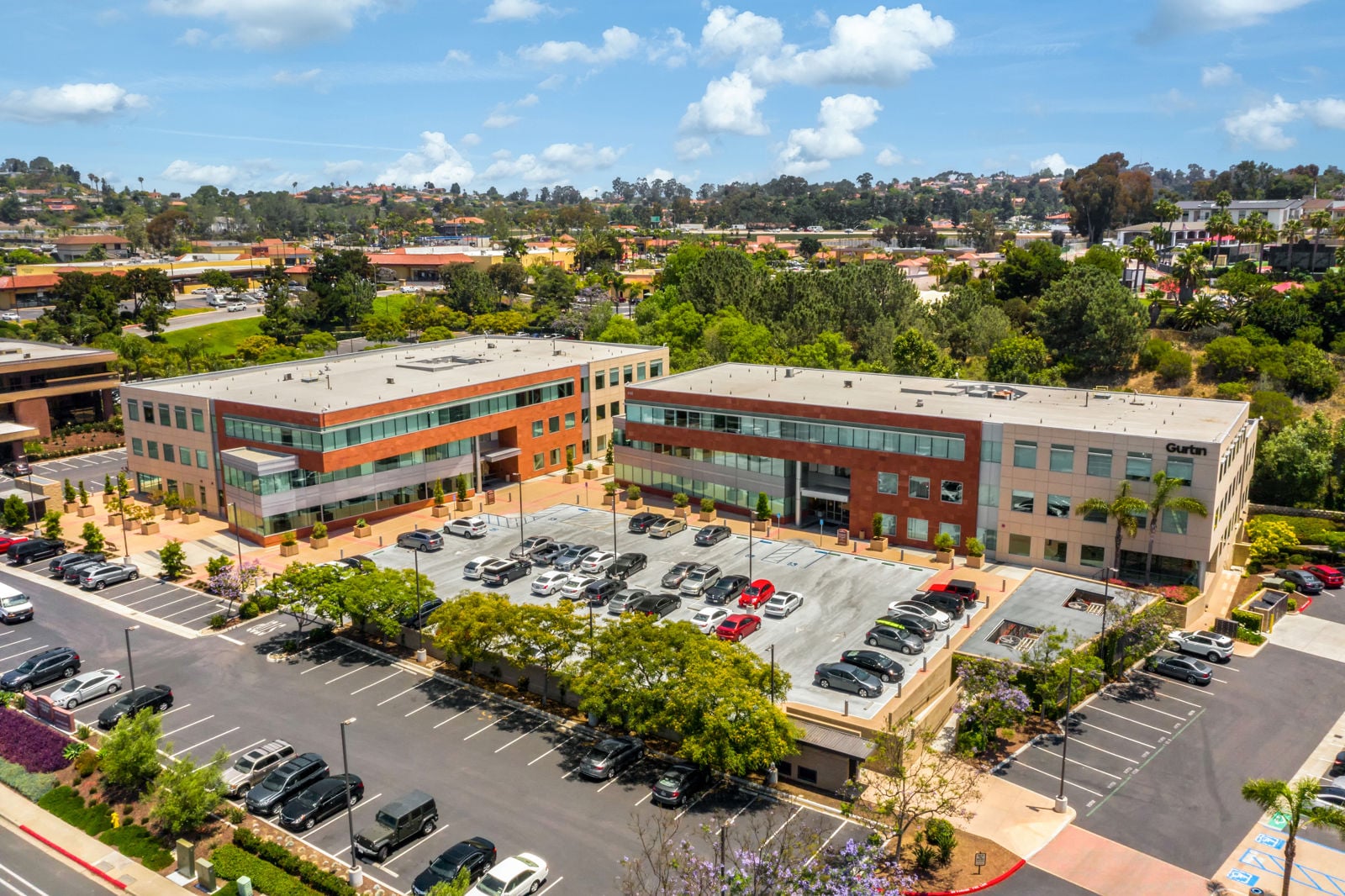 Solana Crossing 380, 420, 440 & 462 Stevens Avenue - Image 2