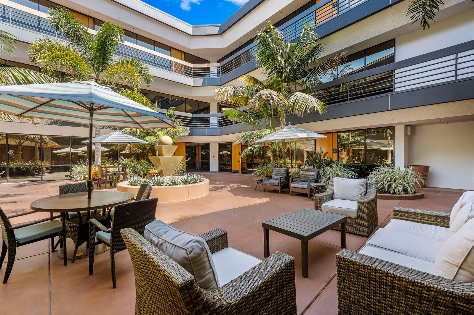 Solana Crossing 380, 420, 440 & 462 Stevens Avenue - Image 19