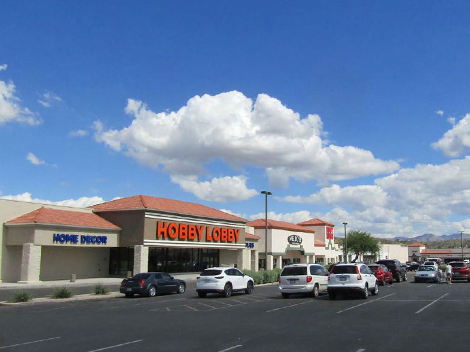 Mariposa Mall - Cover.JPG