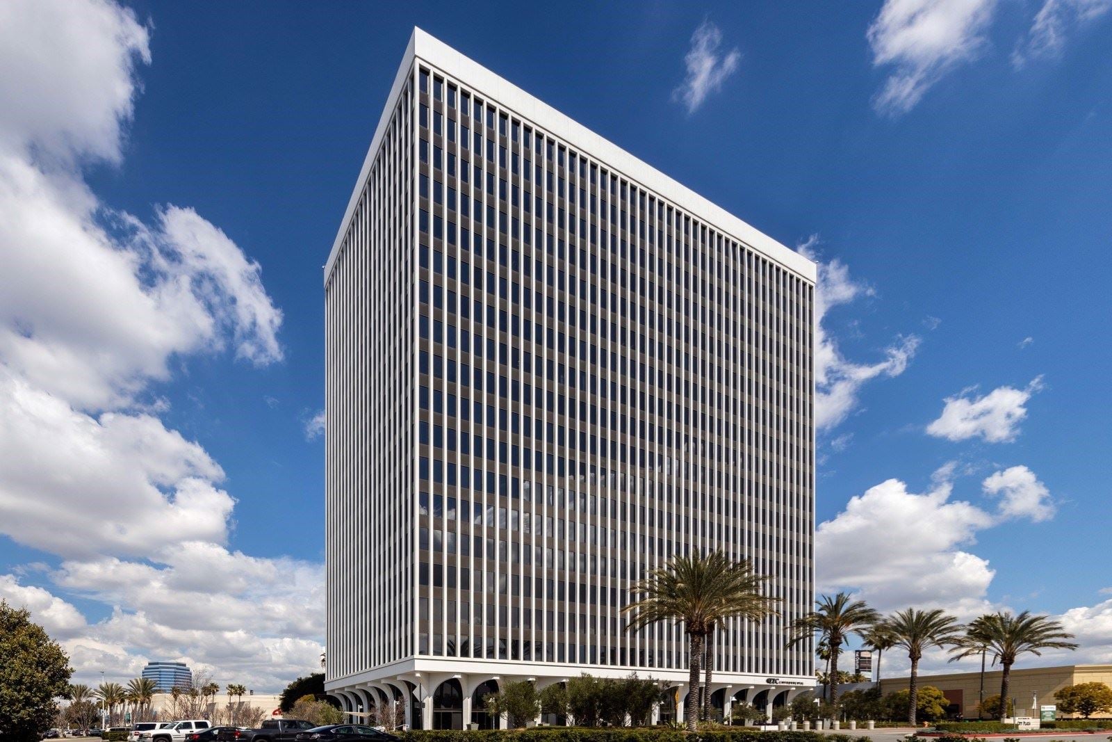 1CityBlvd_Orange_04_nosign