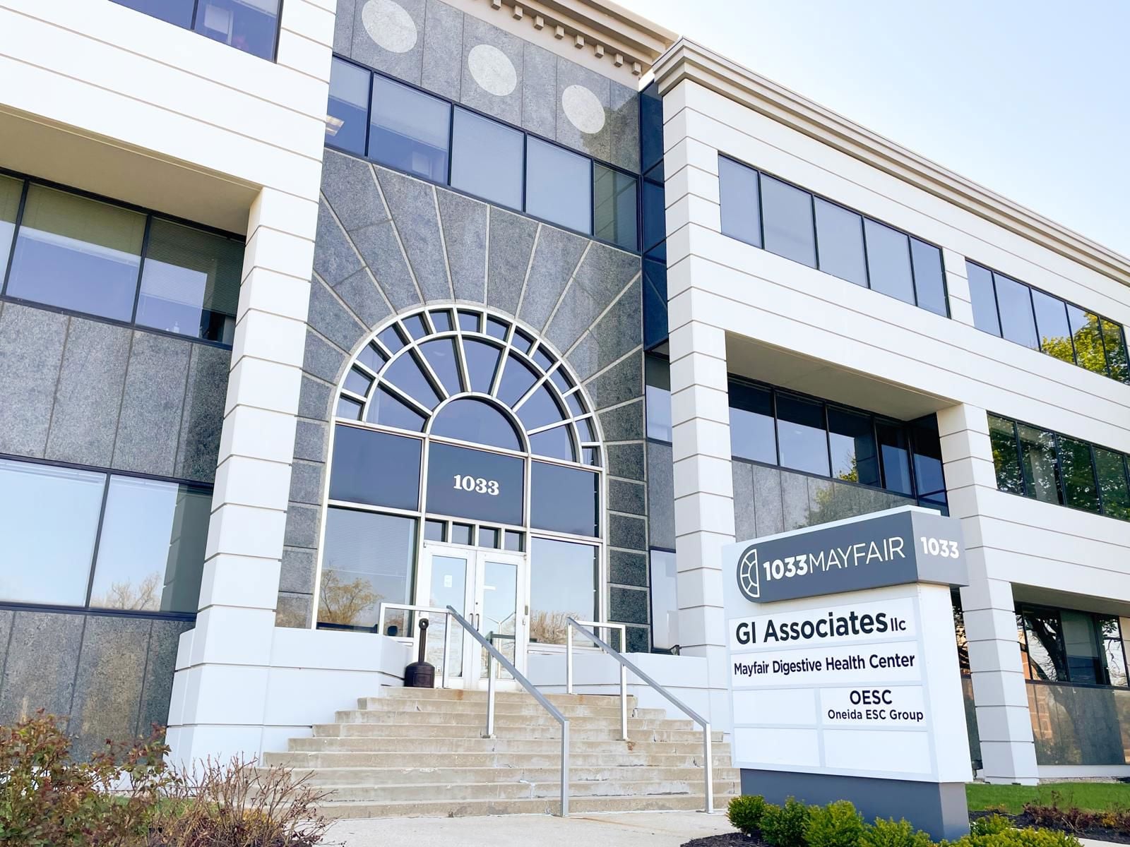 1033 N Mayfair IMG_6879