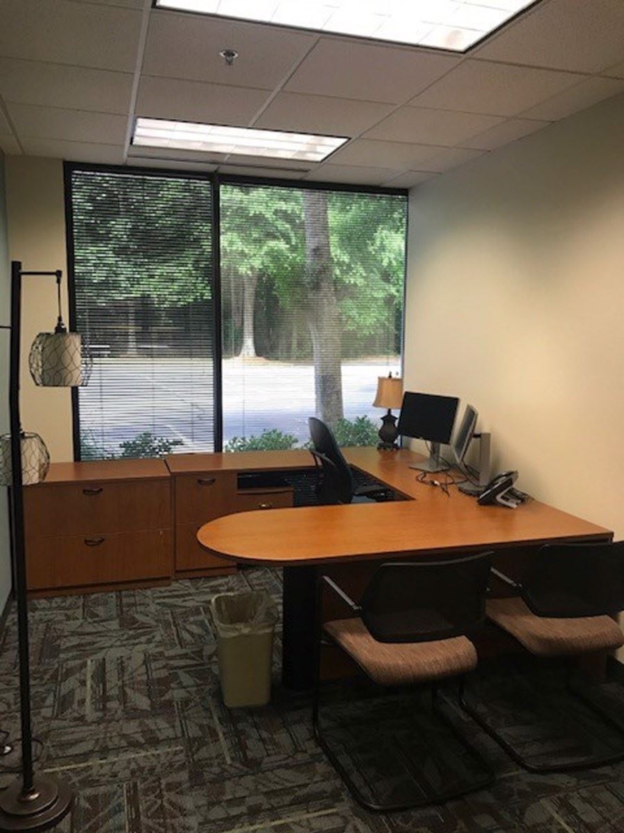 SUGARLOAF III 2810 Premiere Parkway - Image 5