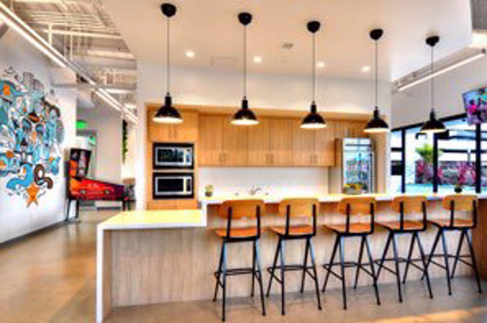 Manhattan Beach Towers kitchen