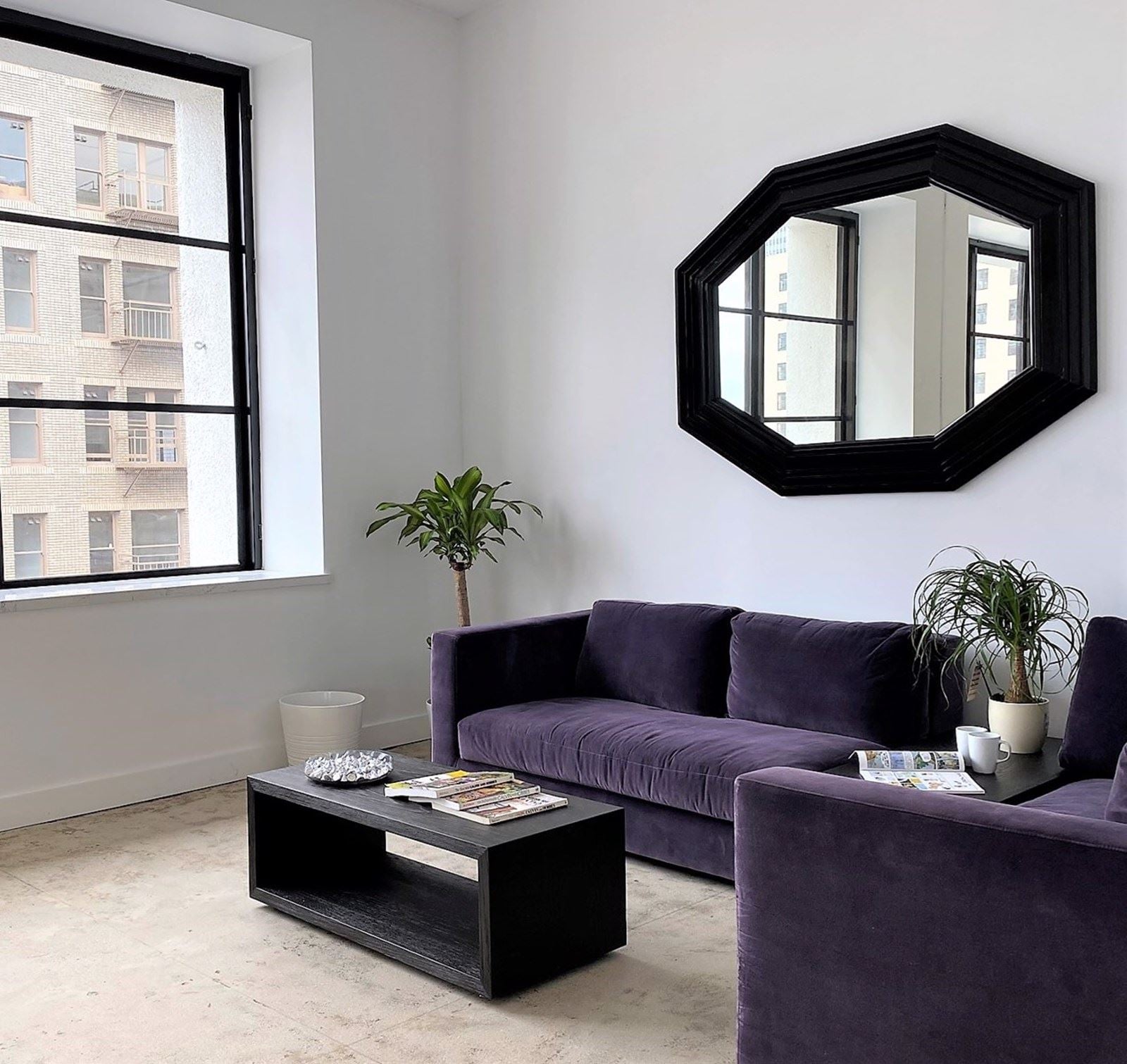 6th Floor-corner lounge