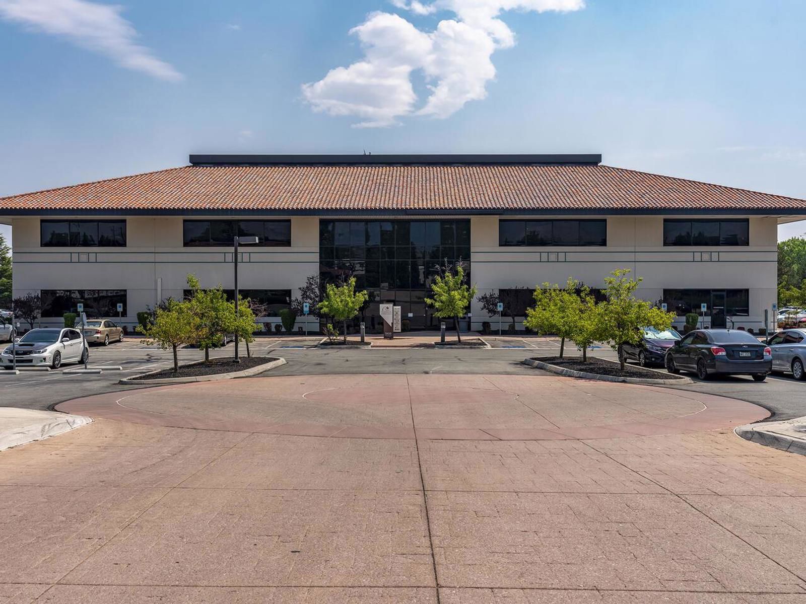 5420 Kietzke Ln Unit 205 Reno NV 89511 USA-001-014-DSC7679-MLS_Size