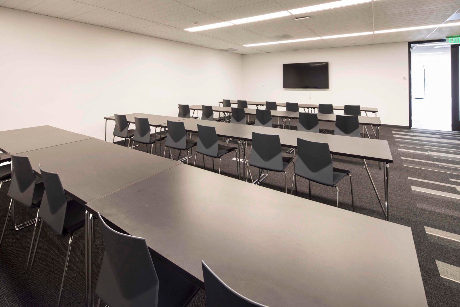 AXS18_INT_043_reduced