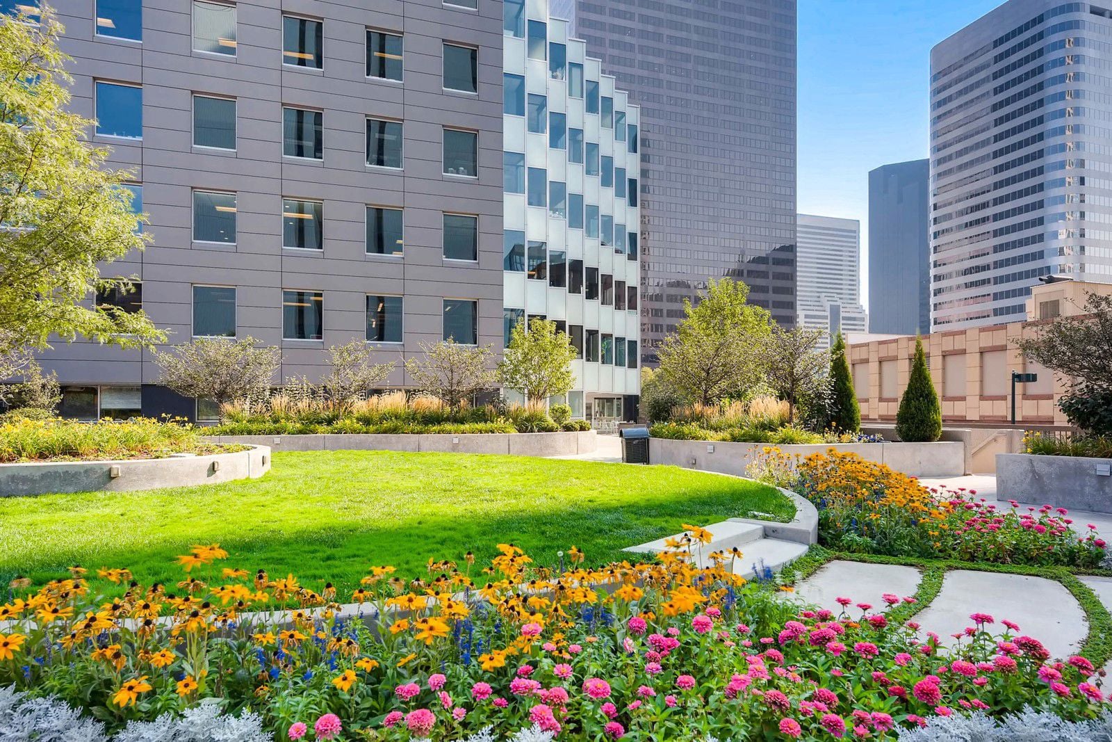 17thAndLarimer_Exterior_2017 (8)