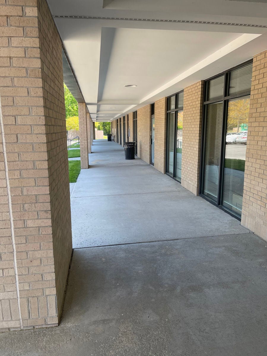 HCA Johnston-Willis 1403-1475 Johnston Willis Drive - Image 2