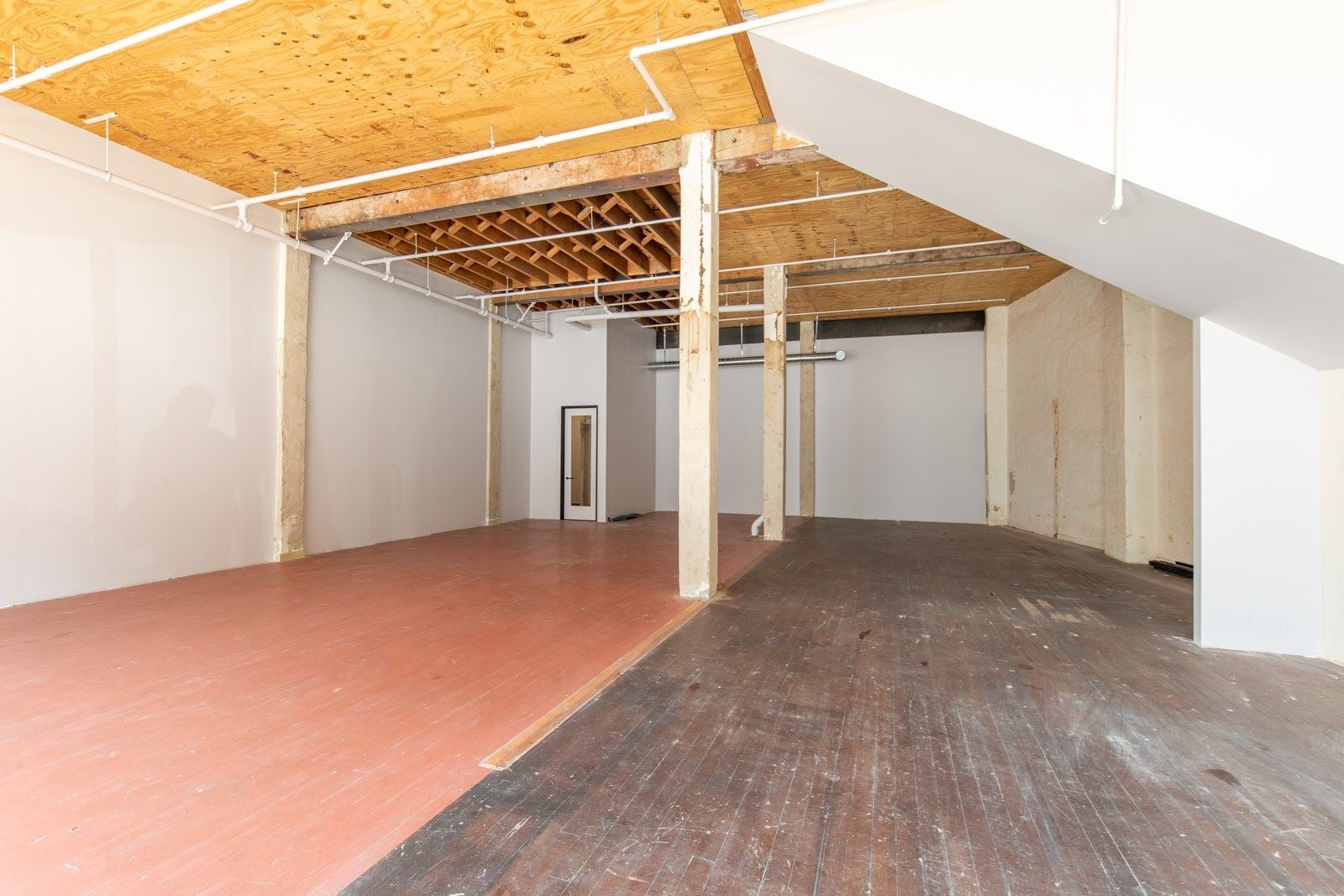 JonesBldg2ndFloor-012