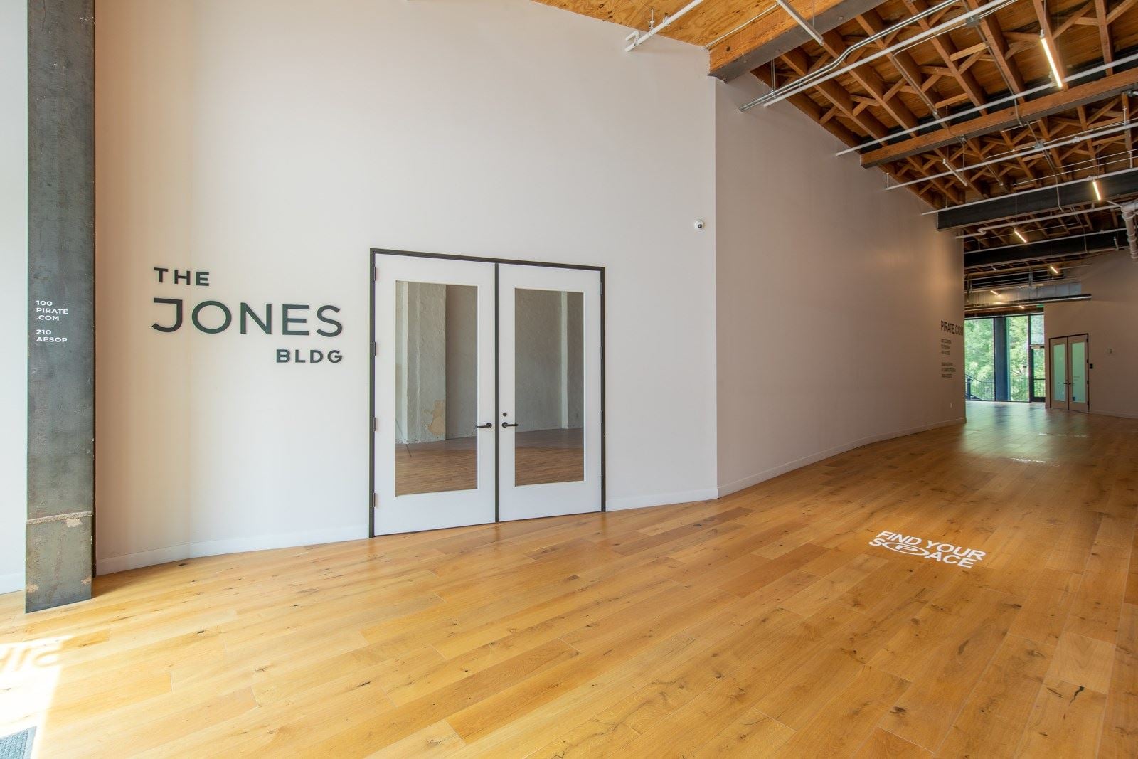 JonesBldg2ndFloor-063