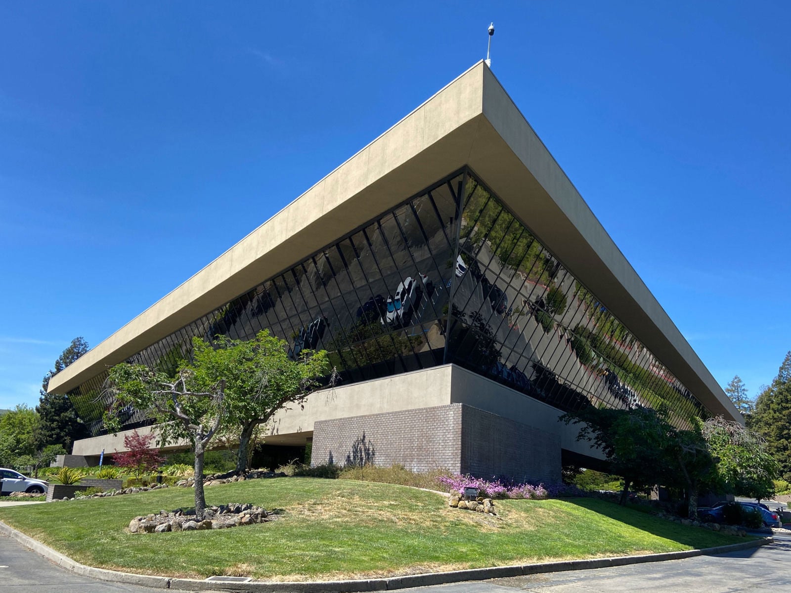 18 Crow Canyon Court