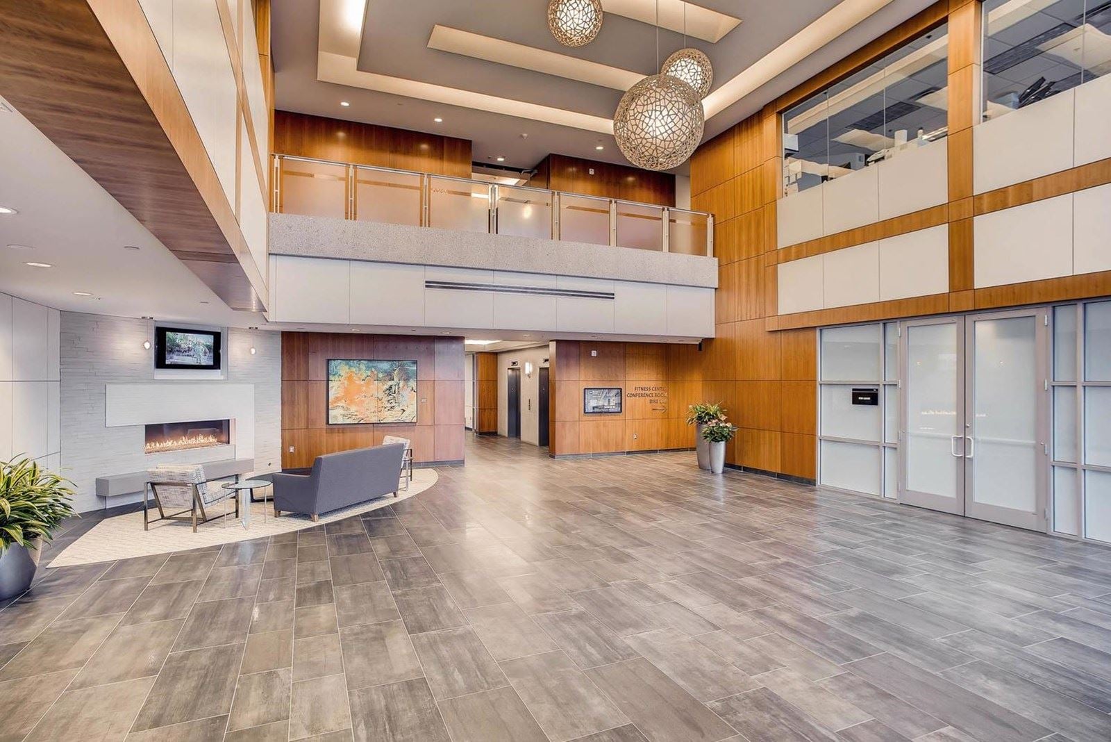 370 Interlocken Blvd-large-018-15-Lobby-1498x1000-72dpi