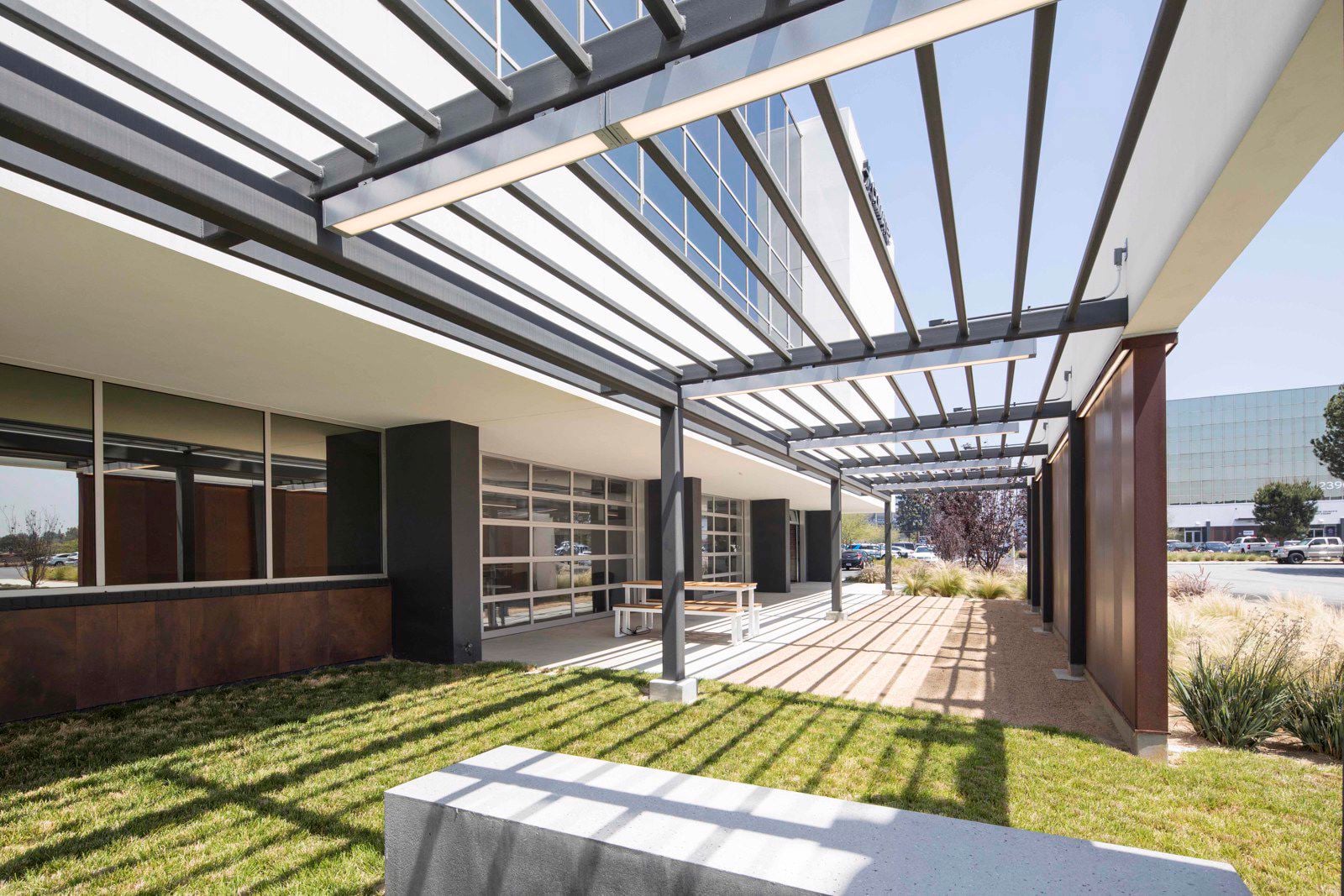 AXS18_EXT_034_reduced