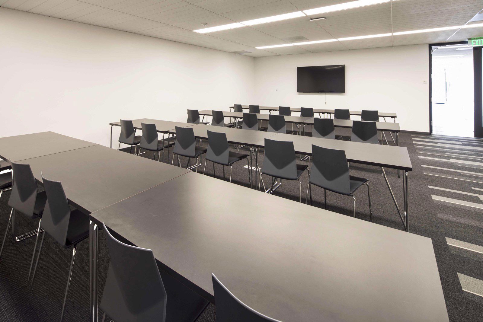 AXS18_INT_043_reduced