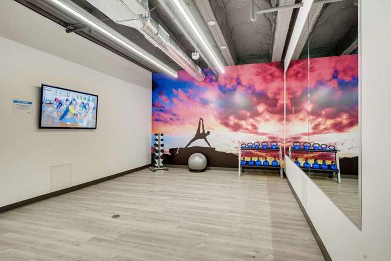 4500 Cherry Creek Dr S Denver-small-025-018-Yoga Studio-666x445-72dpi