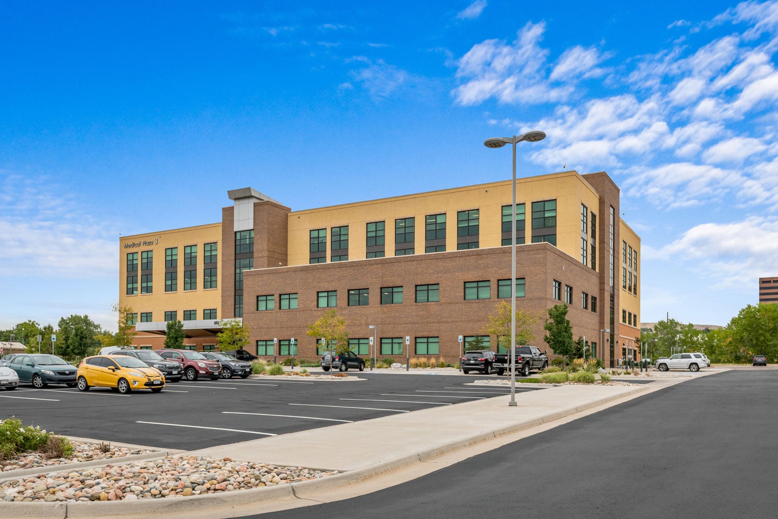 MuntzStudios-StAnthony MOB 3 exterior-5