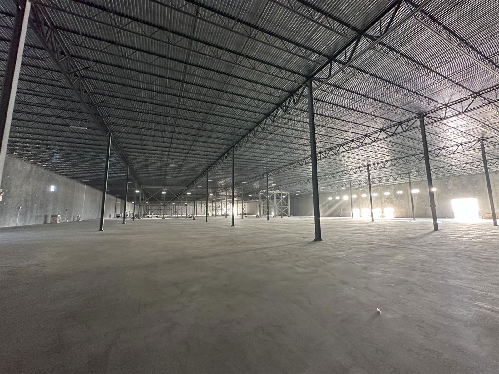 Warehouse / Distribution Interior