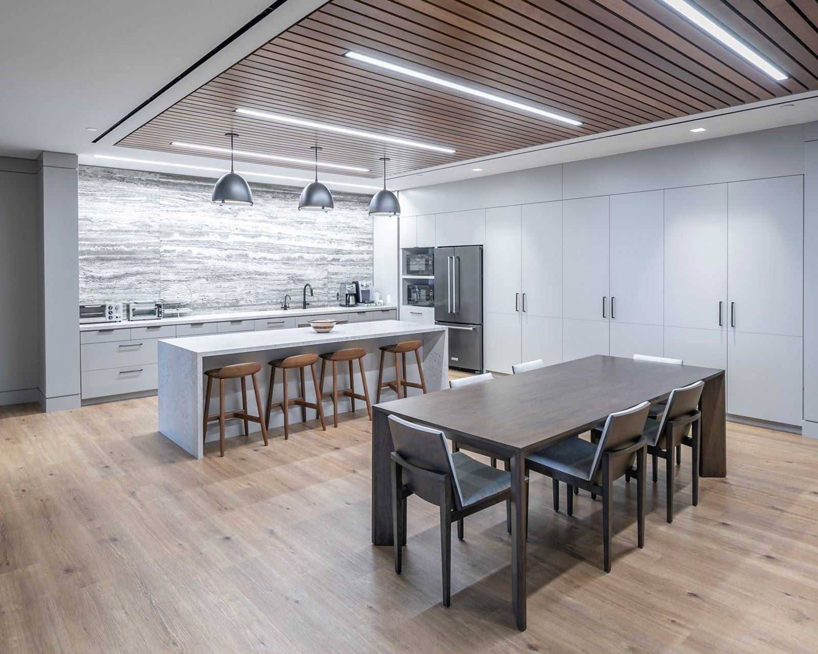 Four Oaks Place_Tenant Int_2021_Mabry Campbell_5