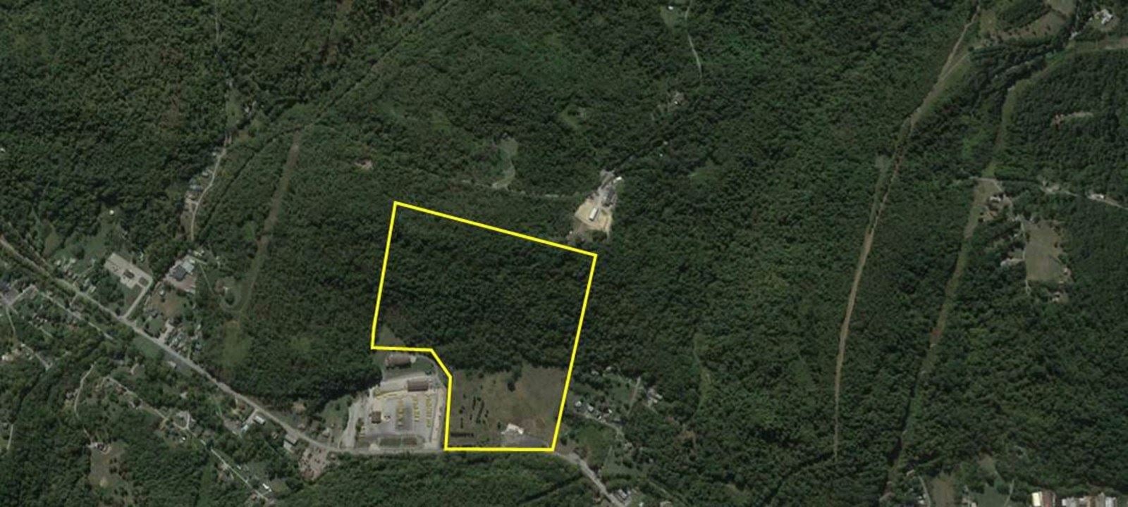 Aerial View with Outline_1450 Greensburg