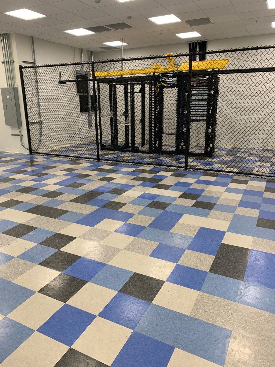 2728 Orchard - Server Lab