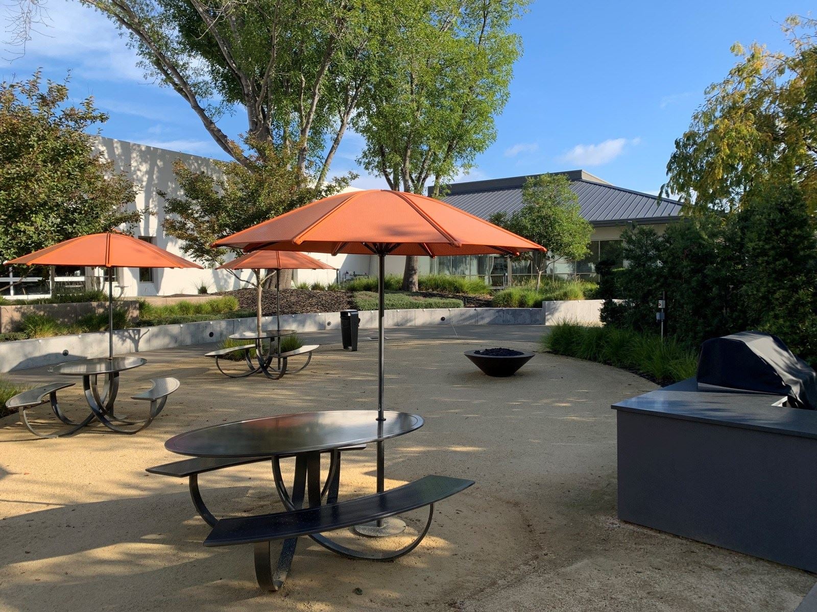 2728 Orchard - Patio 