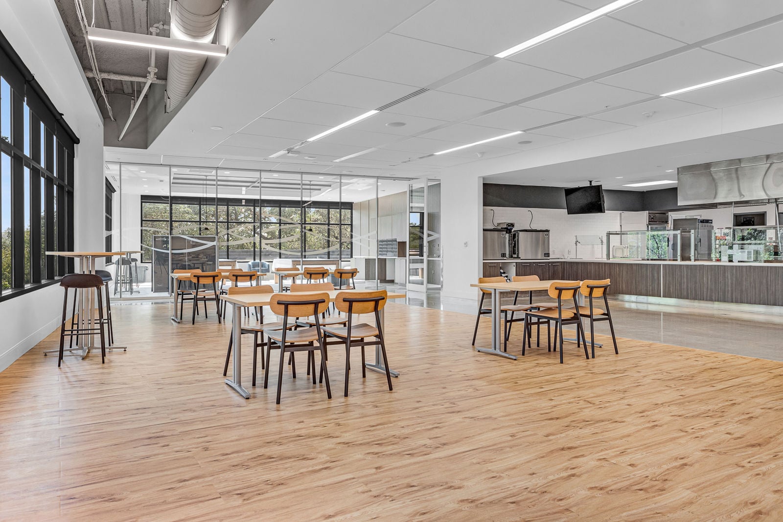 The Reserve at Westover Hills 9903 Westover Place - Image 4