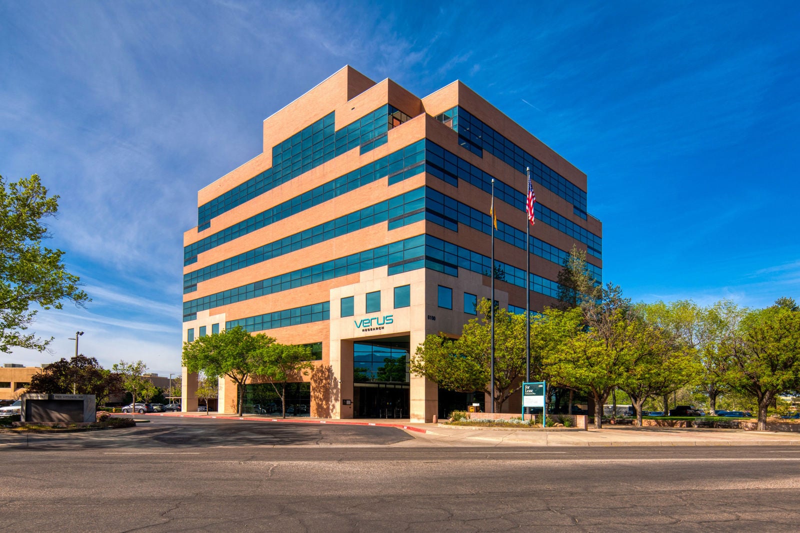 DSC06145_AuroraHDR-edit-ED