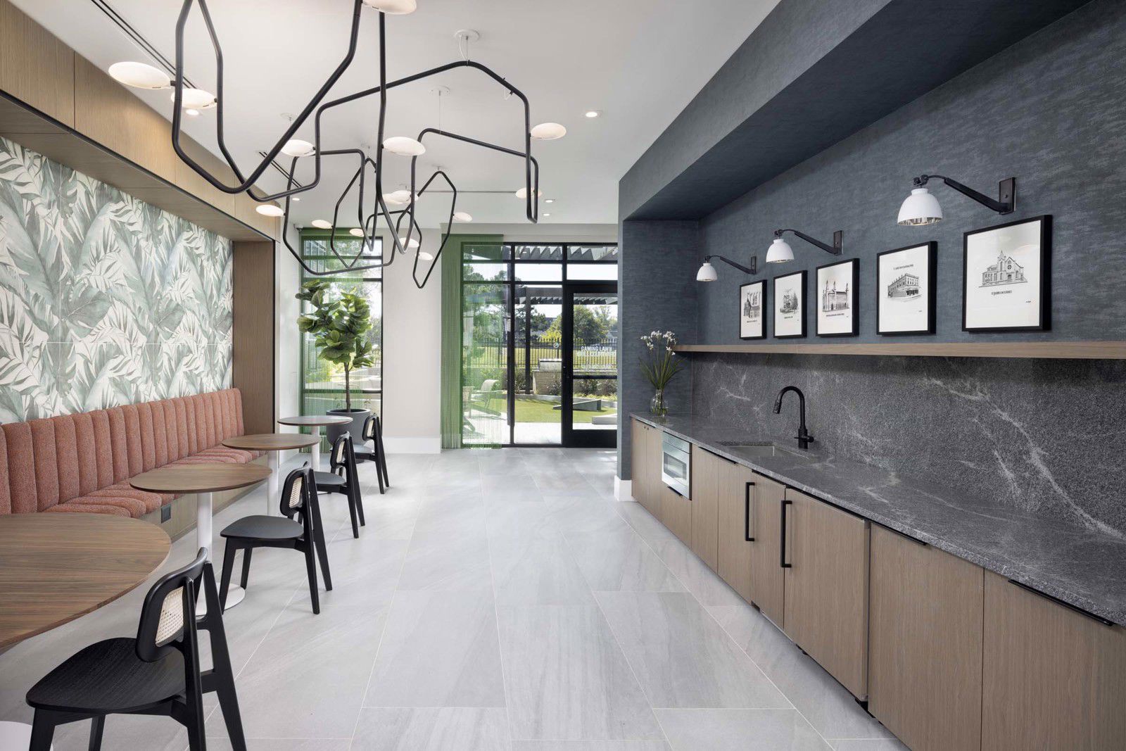 Camden-Durham-Apartments-Durham-NC-Building-2-Resident-Lounge-and-Co-Working-Space