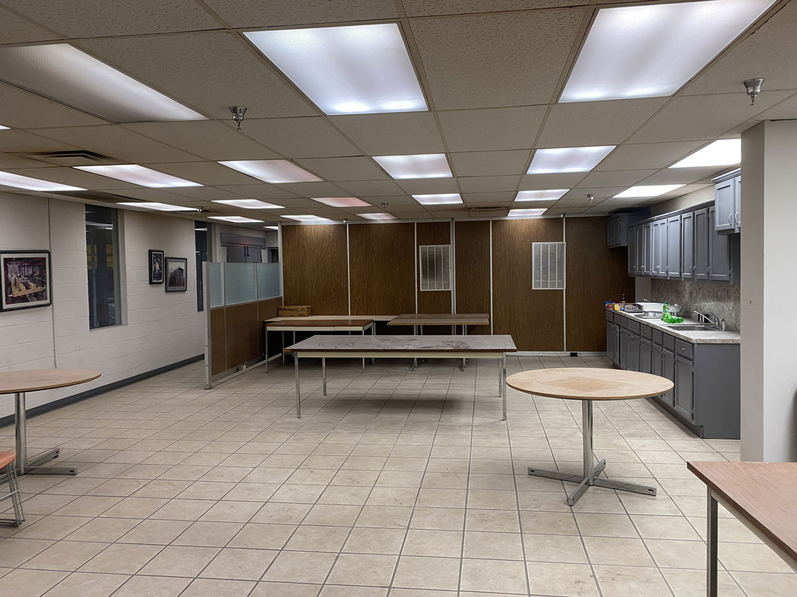 Office Breakroom.JPG