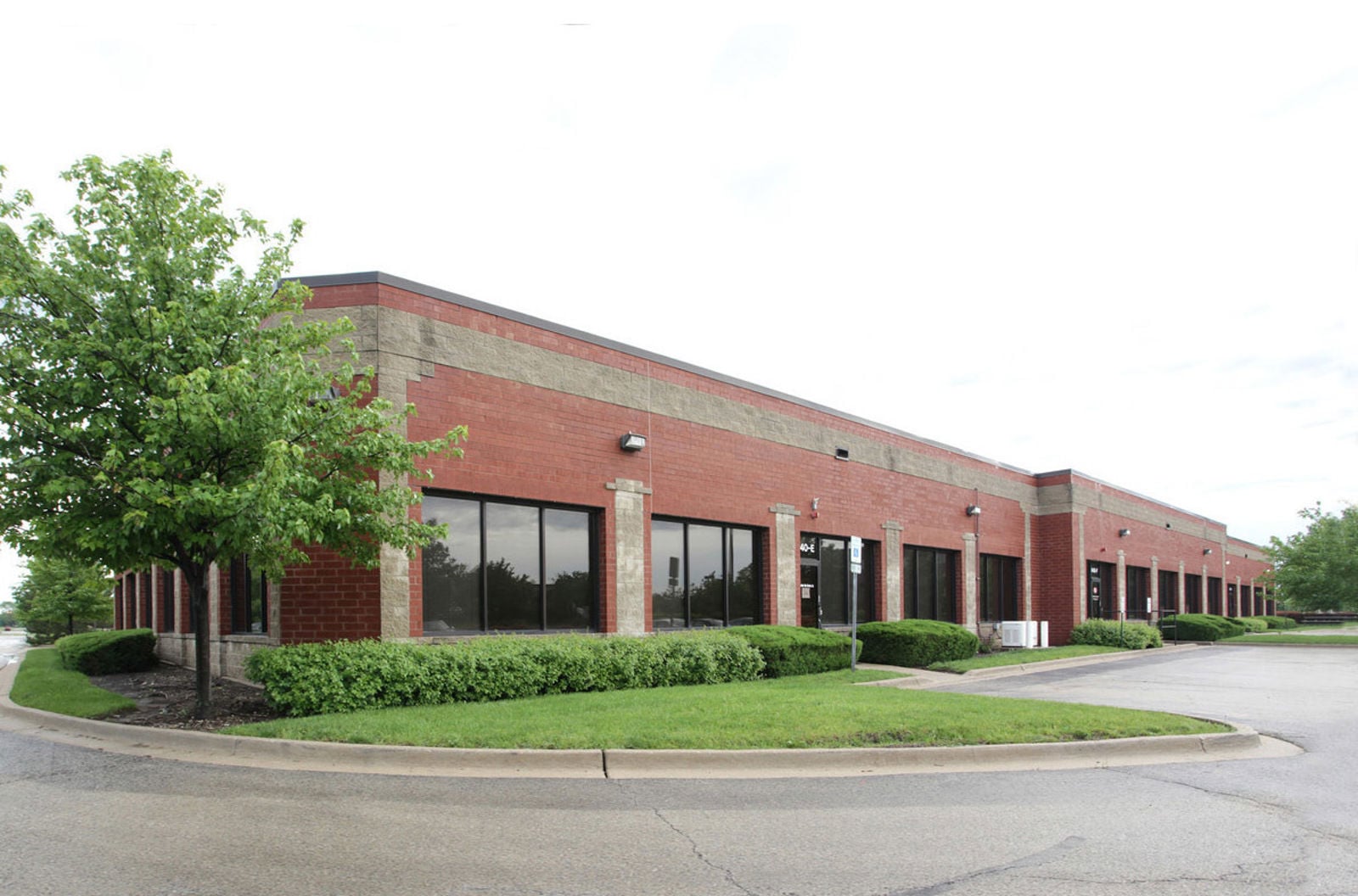 480 Quadrangle_Exterior