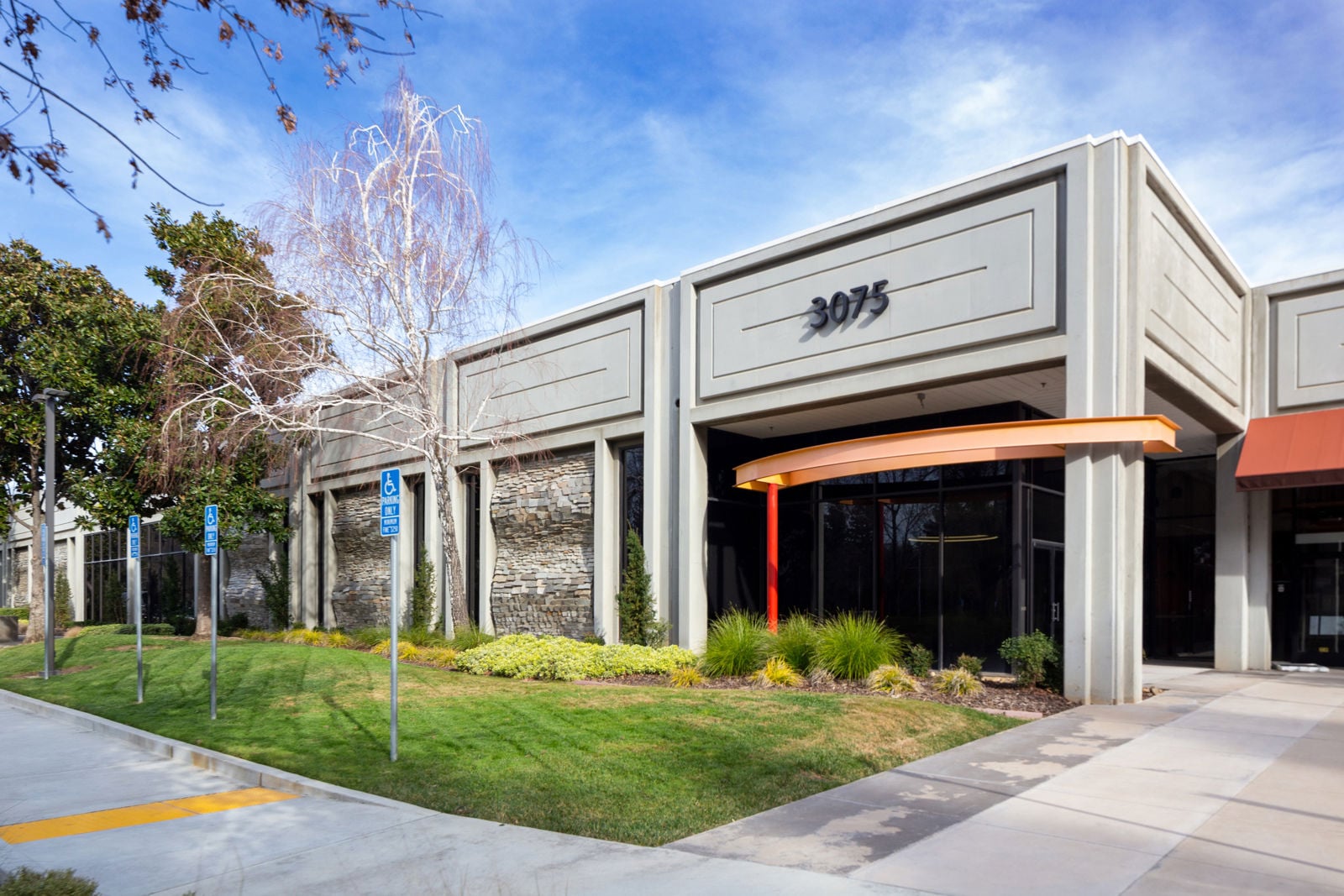 3075 Prospect Park Dr_022