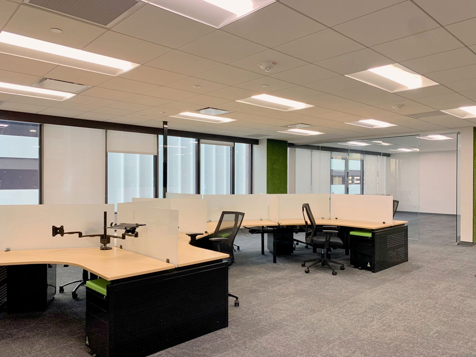 Travis Park Plaza 711 Navarro Street - Image 4