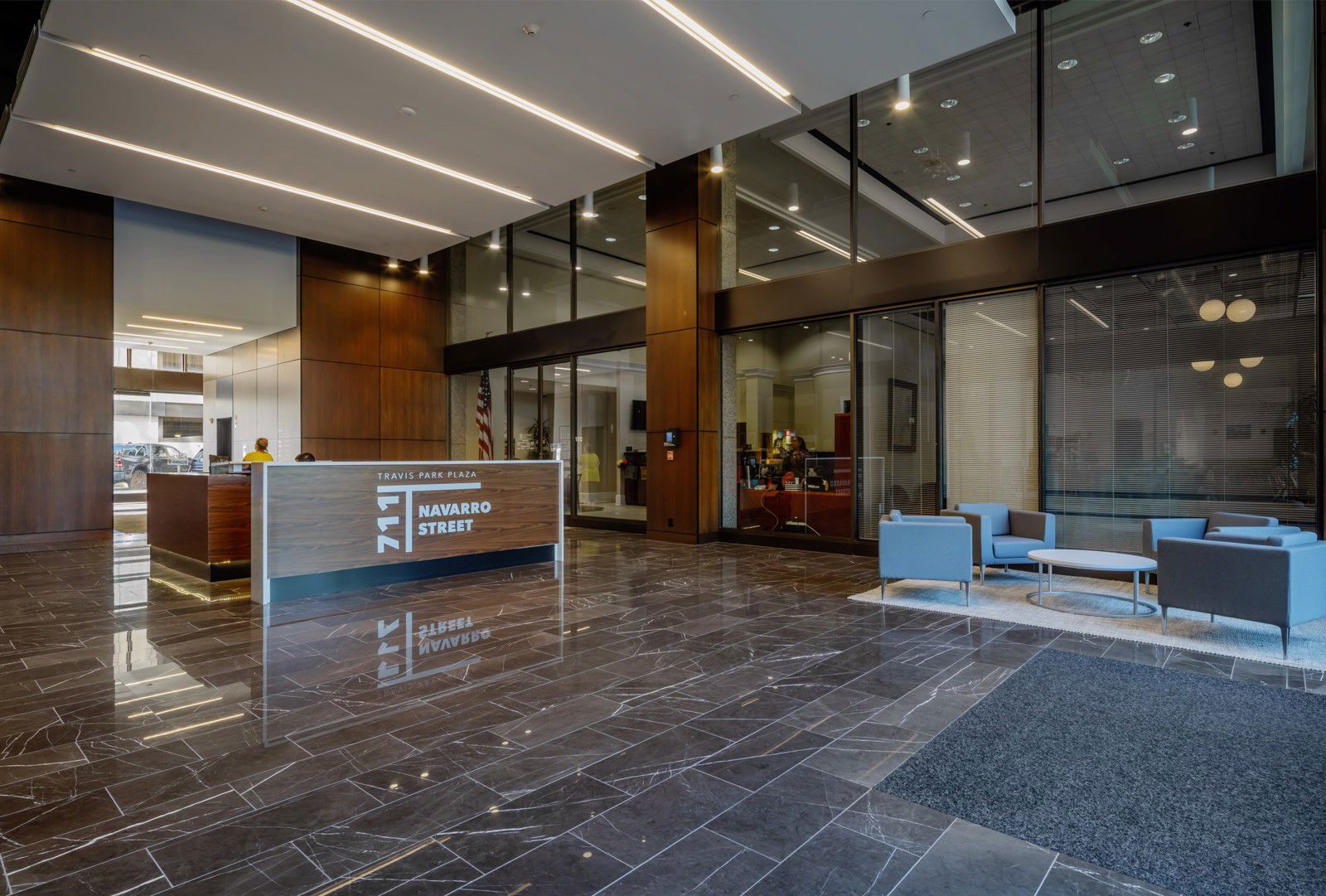 Travis Park Plaza 711 Navarro Street - Image 5