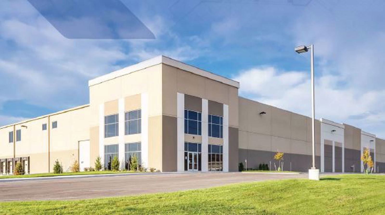 Romulus Trade Center Photo.JPG