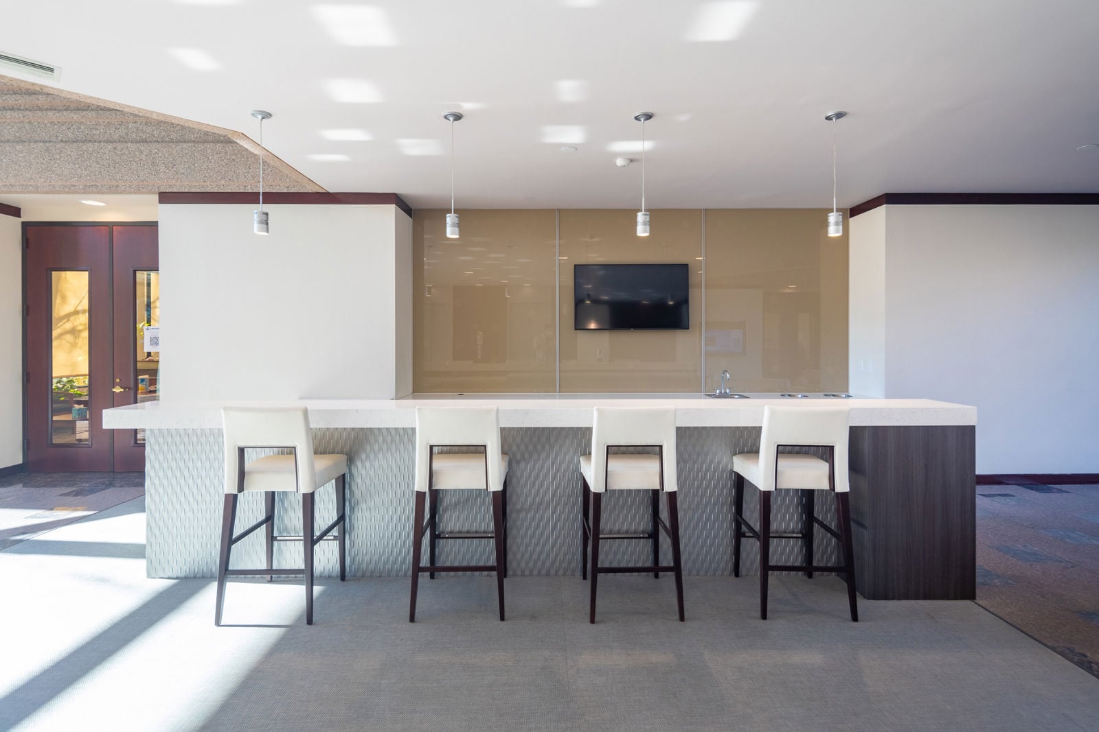 2150 River Plaza Dr_Interior_74A7490-HDR