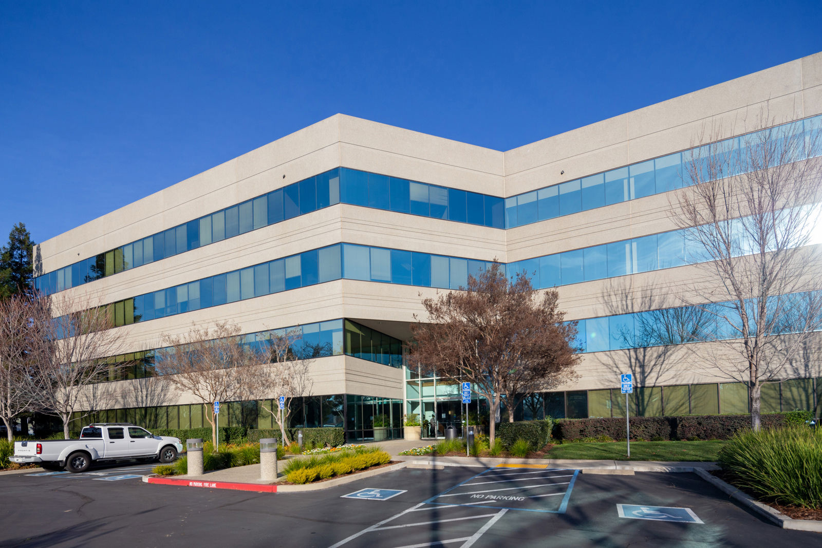 2520 Venture Oaks Way_MG_8487