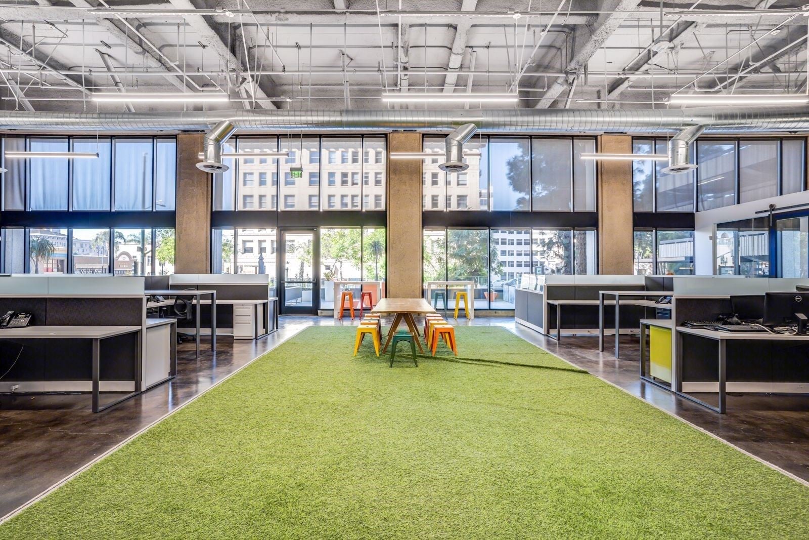 Suite 120 - Main Area