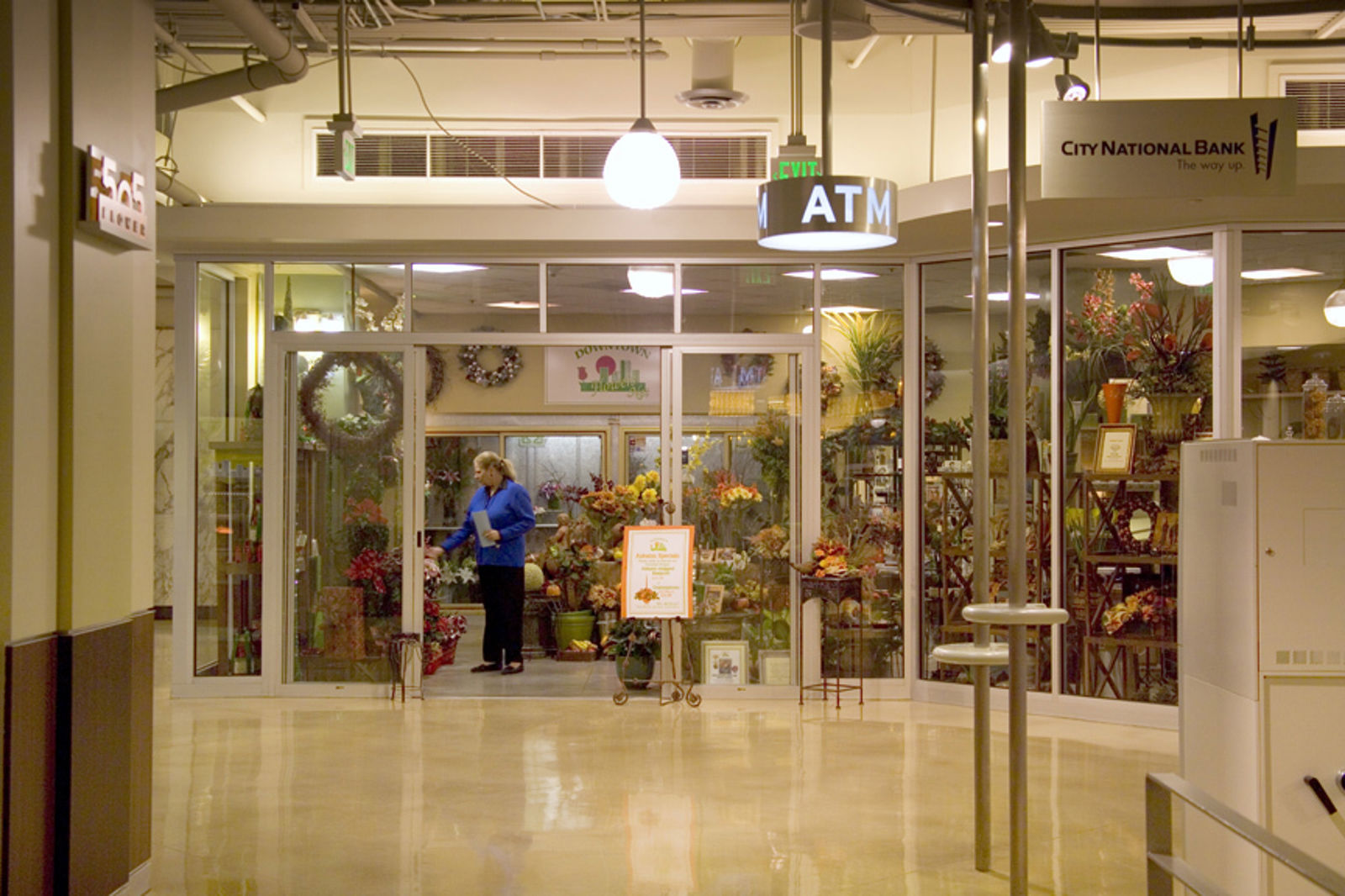 CNP Retail Level Former Flower shop