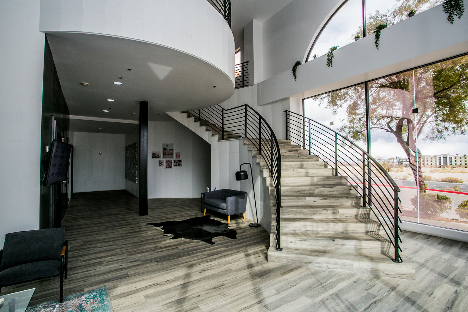 Main Floor Lobby (1)