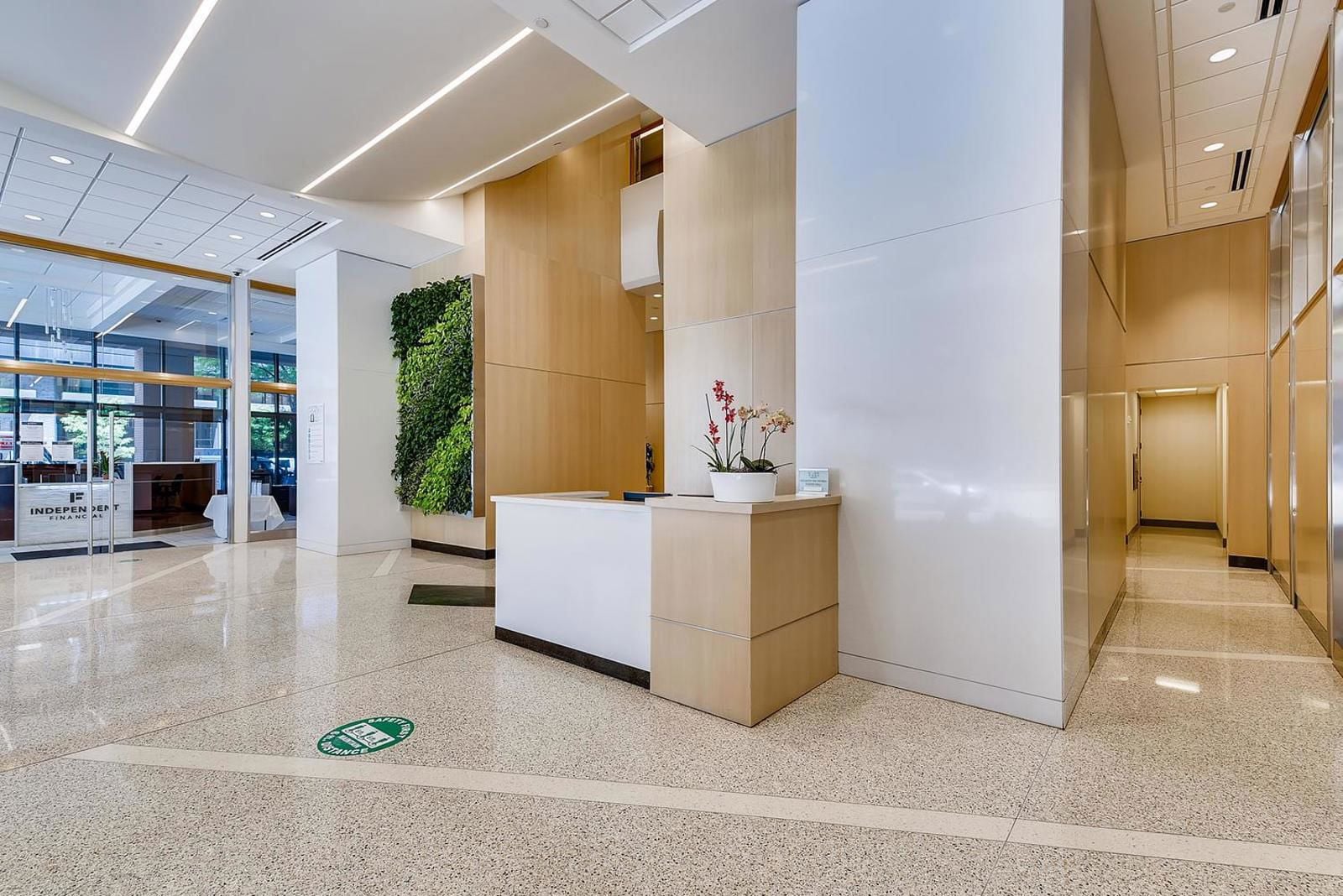 1401 17th St Denver CO 80202-large-054-061-Lobby-1499x1000-72dpi