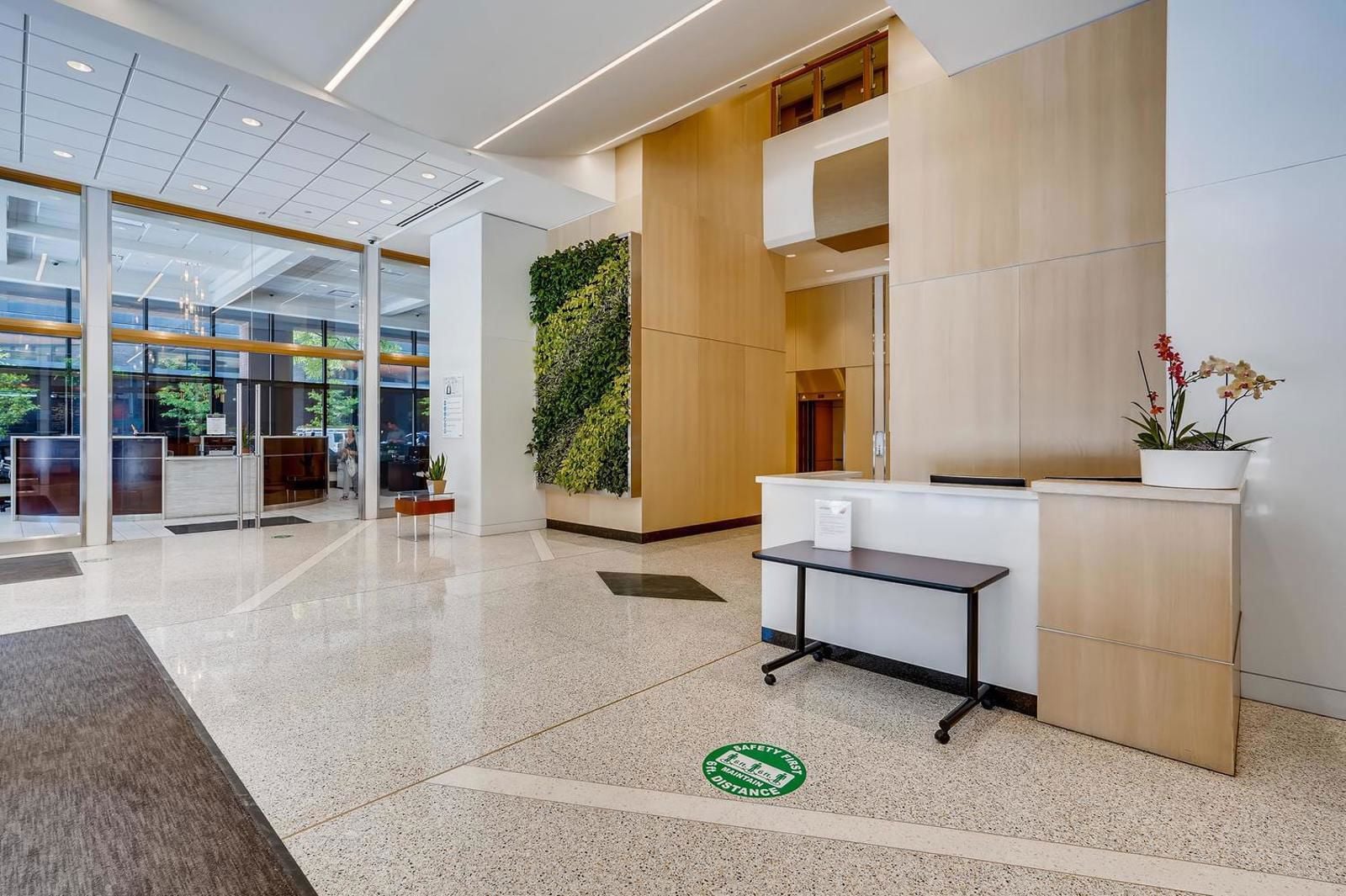 1401 17th St Denver CO 80202-large-006-005-Lobby-1500x1000-72dpi