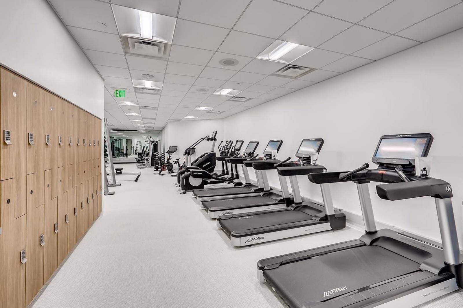 1401 17th St Denver CO 80202-large-042-038-Fitness Area-1500x1000-72dpi