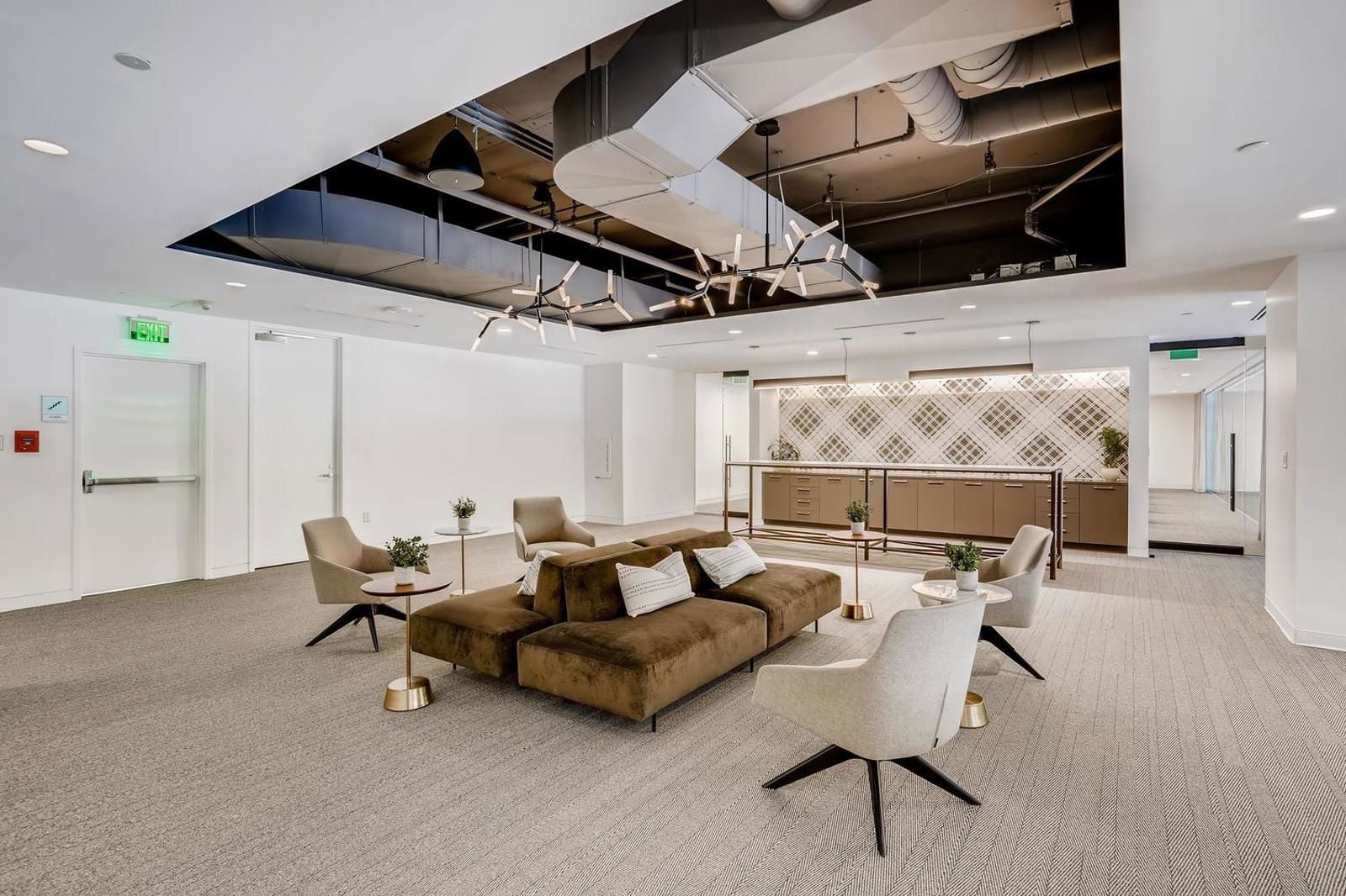 1401 17th St Denver CO 80202-large-036-023-Suite-1500x1000-72dpi