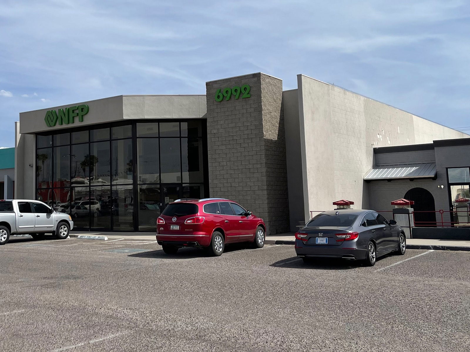 6992 E Broadway - Exterior