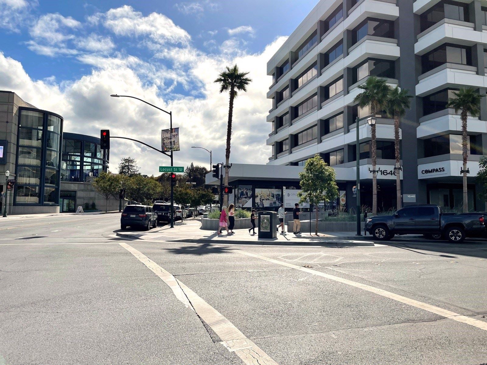 Grower's Square 1646 North California Boulevard - Image 3