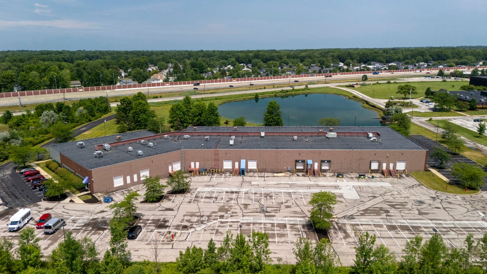 First Class Office/Warehouse/Flex Space 8020 Tyler Boulevard - Image 3